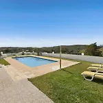 T5 Com Piscina