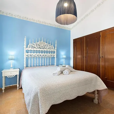 Holiday home T5 Com Piscina *