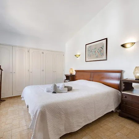 T5 Com Piscina Vakantiehuis Portimão