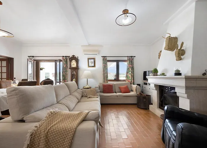 T5 Com Piscina * Portimão