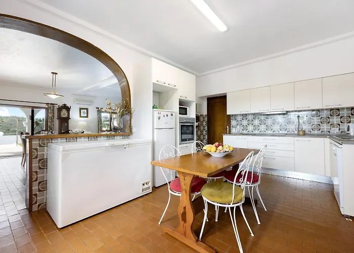 Vakantiehuis T5 Com Piscina *