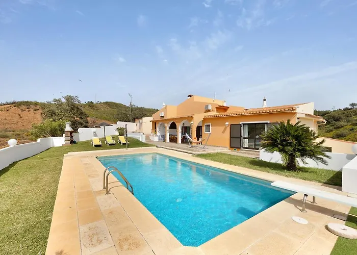 T5 Com Piscina Portimão