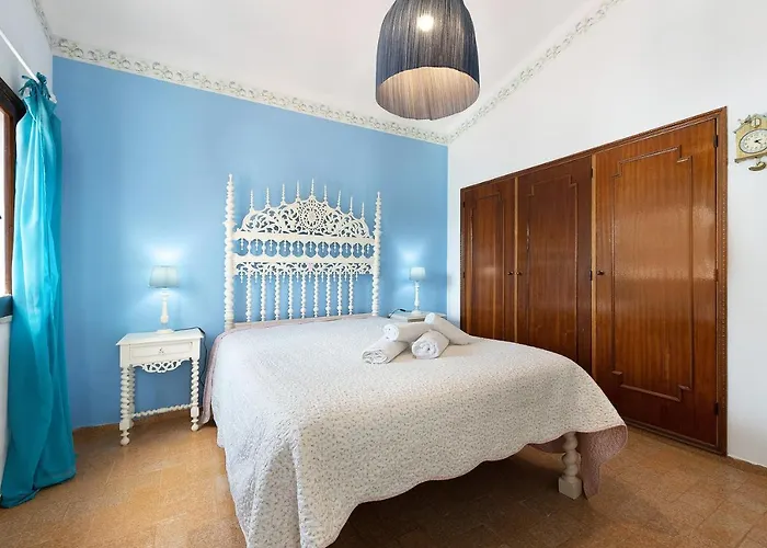 Vakantiehuis T5 Com Piscina *